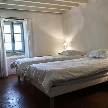 La Cour Du Marronnier ゲストハウス 3*