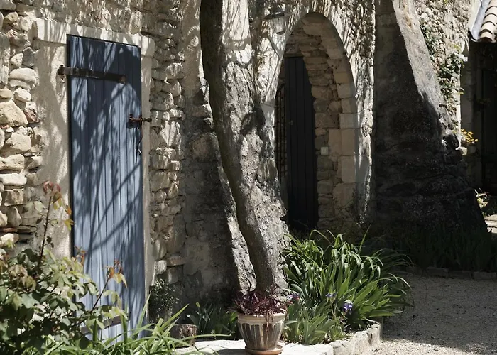 La Cour Du Marronnier Pont-de-Barret