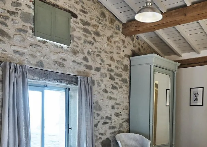 ゲストハウス La Cour Du Marronnier