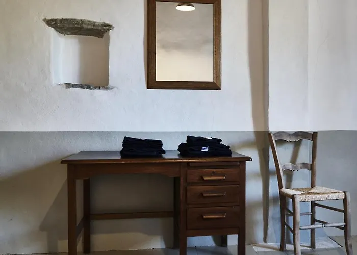 ゲストハウス La Cour Du Marronnier 3*